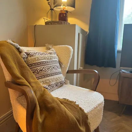 Modern 4bd W Wi-fi, Washer, & Smarttvs, Close To M6 Casa vacanze Carlisle (Cumbria)