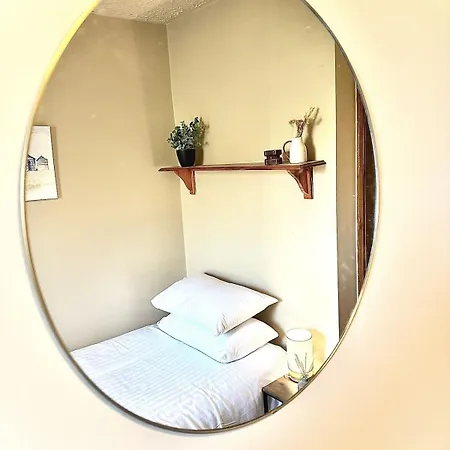 Casa vacanze Modern 4bd W Wi-fi, Washer, & Smarttvs, Close To M6 *